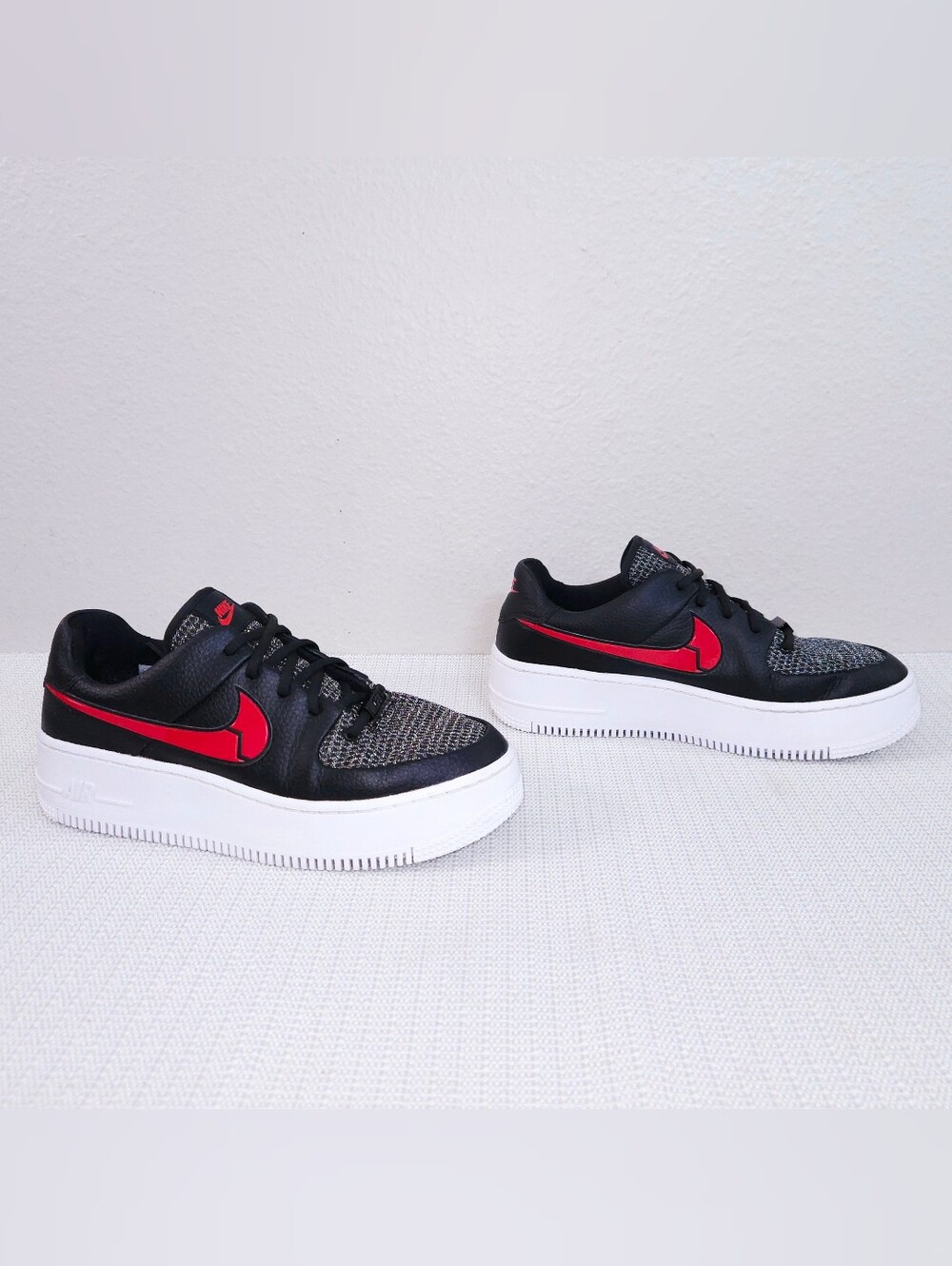 NIKE AF1 Air Force 1 Sage Low Valentine’s Day Limited Edition Sneaker US 8.5